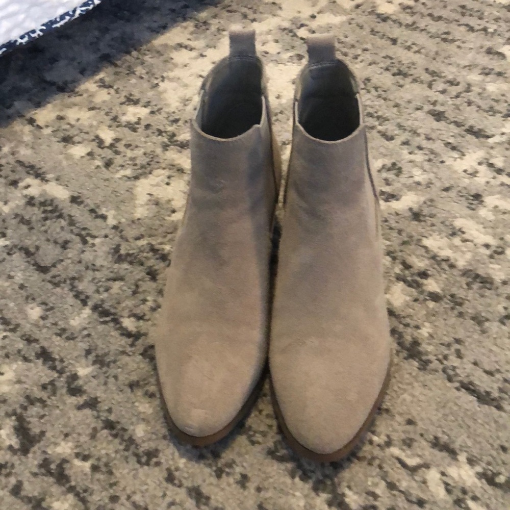 Marc Fisher Grey Booties Size 8.5 - image 2